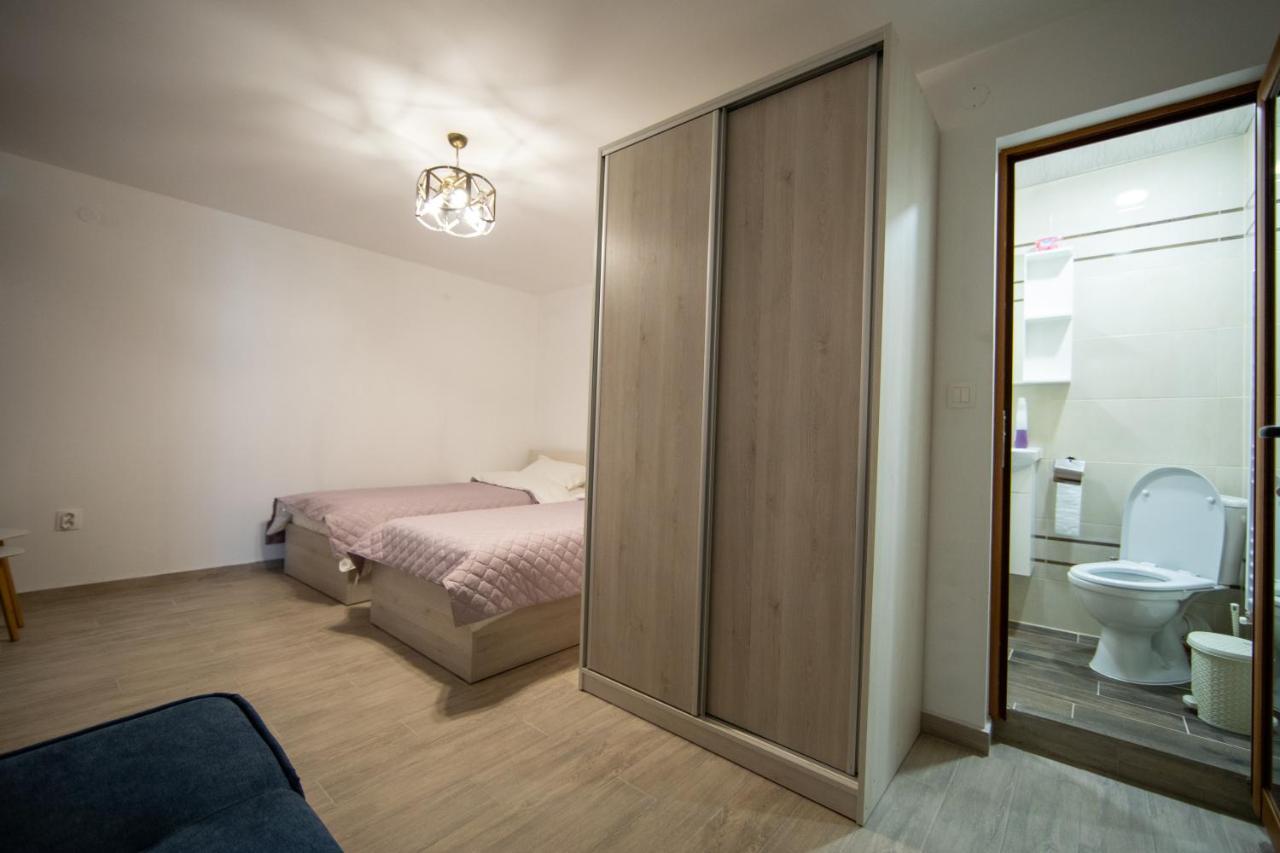 Къща За Гости Детелина - Лина Sapareva Banya Extérieur photo