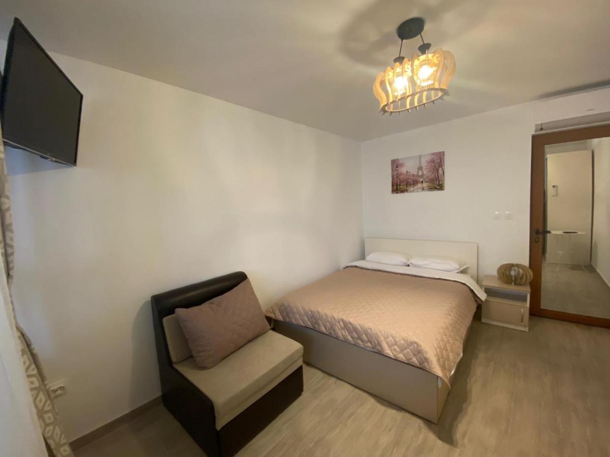 Къща За Гости Детелина - Лина Sapareva Banya Extérieur photo
